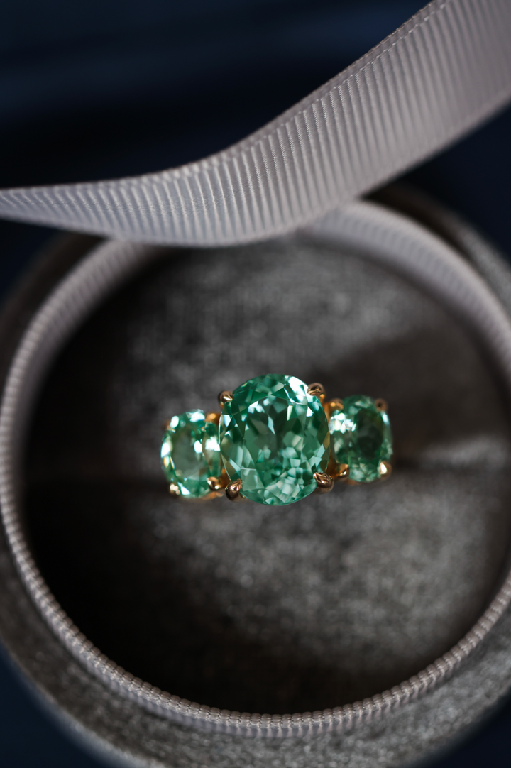 Teal Green Spinel Palais Ring