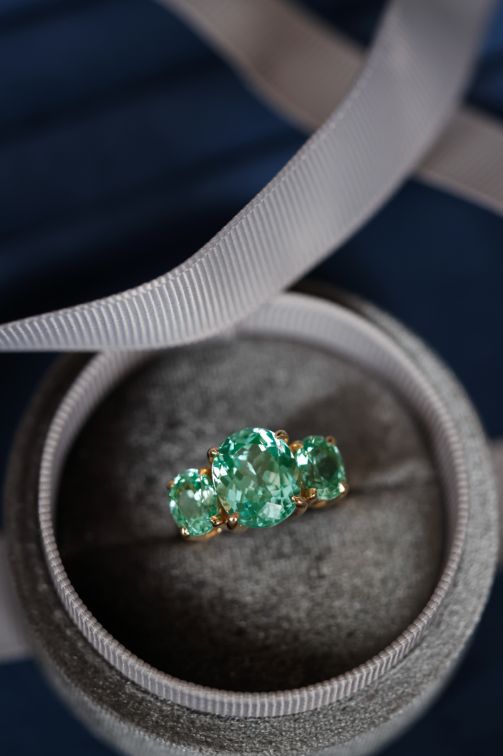 Teal Green Spinel Palais Ring