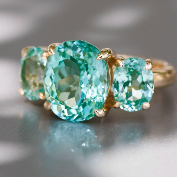 Teal Green Spinel Palais Ring